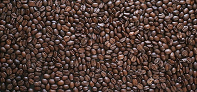 масло на поверхности кофейных зерен говорит обычно о неправильной обжарке